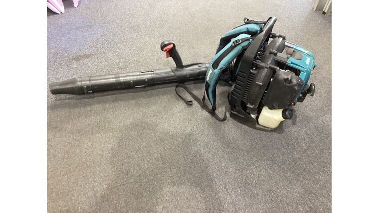 landscaping lawn cleaners